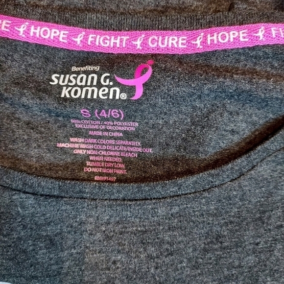 Susan G. Komen 4 shirts NWT Breast Cancer Awarness Shirts - Picture 9 of 14